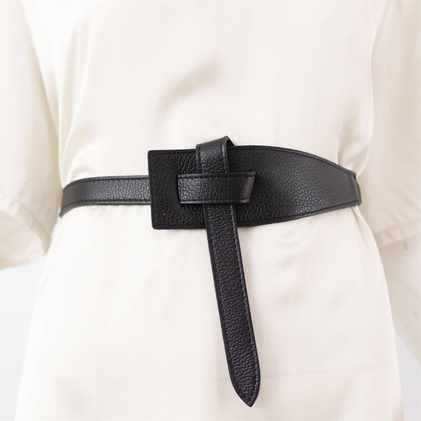 Belt: Black / One size