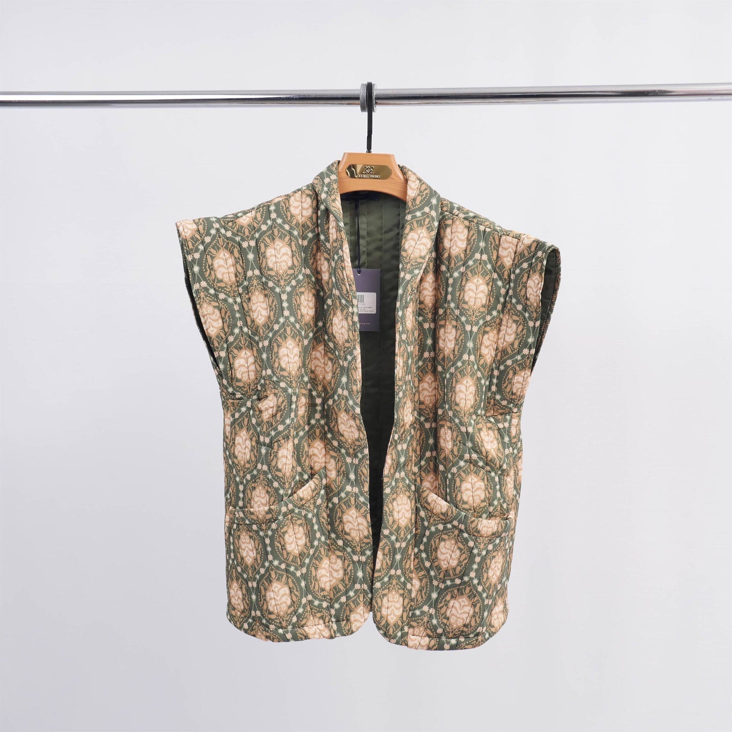 Patterned Quilted Vest: Khaki